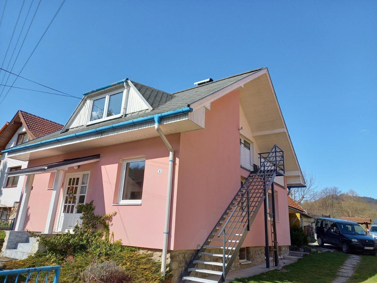 Villa Strakov Lúčky Esterno foto